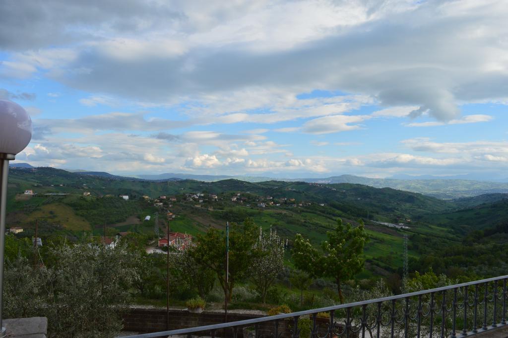 Villa Tre Colli Agri B&B Ariano Irpino Esterno foto